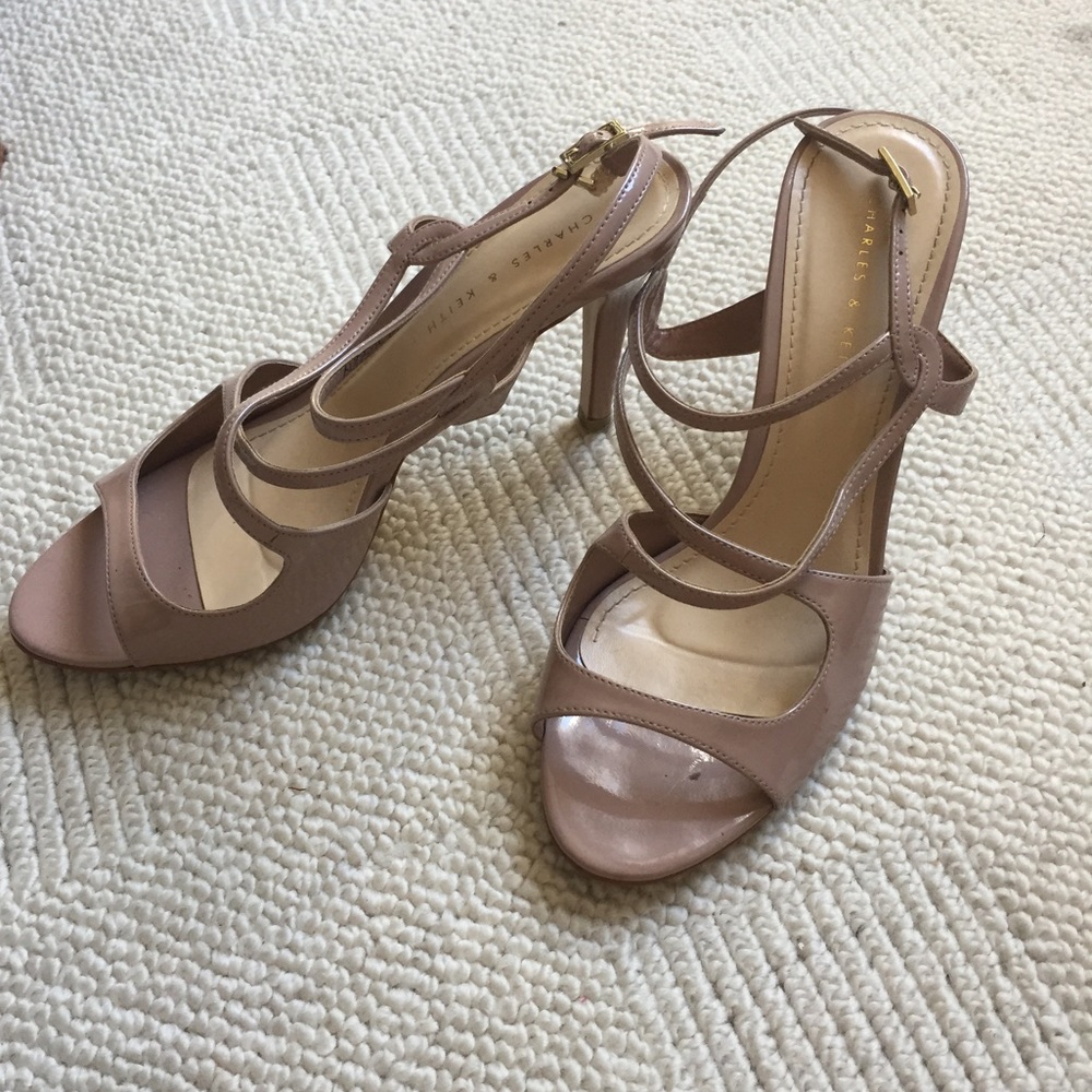 Nude Open toe heels